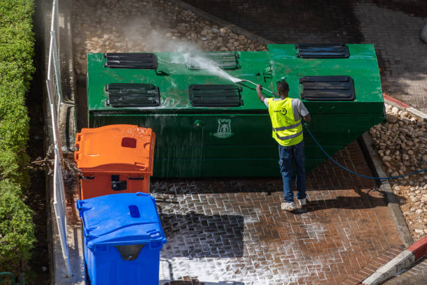 Best Roof Pressure Washing  in Tamiami, FL